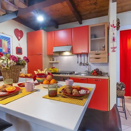 アパート Ariostea Duplex フェラーラ