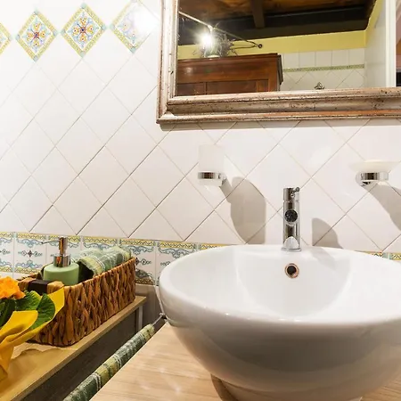 Апартаменты Guesthost - Ariostea Duplex Феррара
