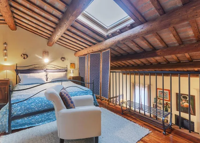 Guesthost - Ariostea Duplex Apartment *