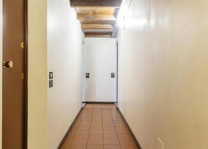 Guesthost - Ariostea Duplex Apartment